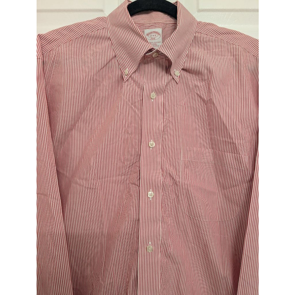 Men's Brooks Brothers Red White Striped Dress Shirt Neck 17, 34/35 Xmas Holiday - Picture 2 of 6
